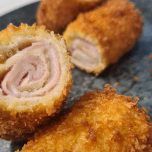 ENROLADINHO PRESUNTO E QUEIJO